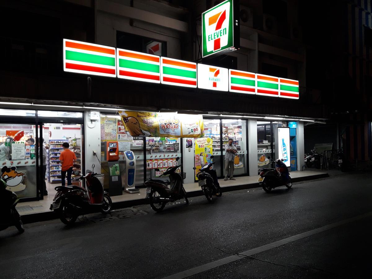 Backpack Planet Vandrehjem Bangkok Eksteriør billede